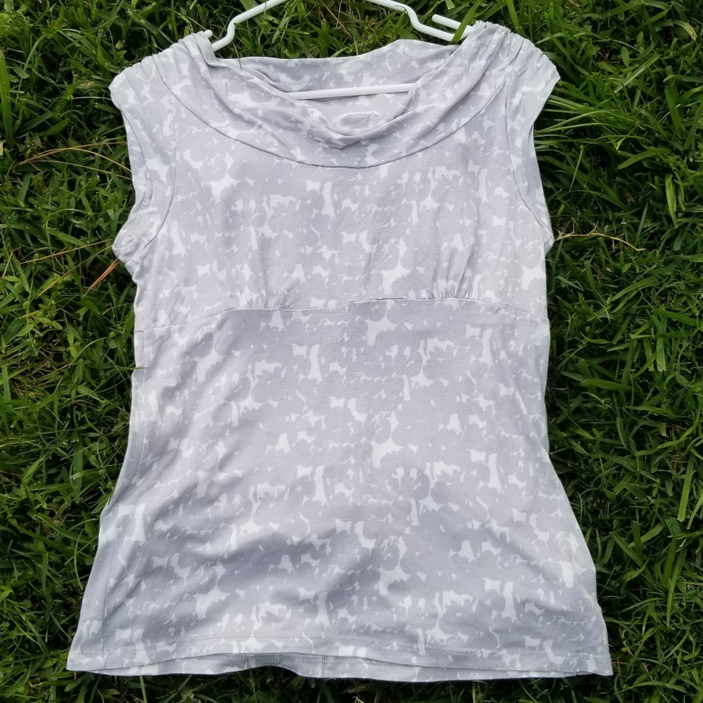 Banana Republic Floral Stretch with Boat Neck